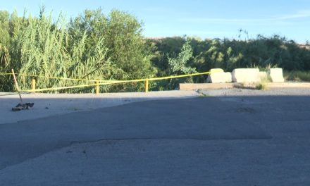 En peligro la comunidad de la UVM en Saltillo; un tramo de la calle se está cayendo