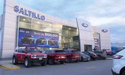 Ford 100 años en movimiento; celebran con presentación de nuevos modelos