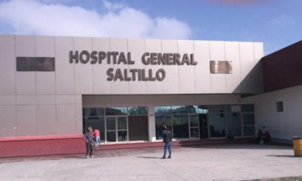 Muere joven motociclista tras accidente vial en el centro de Saltillo