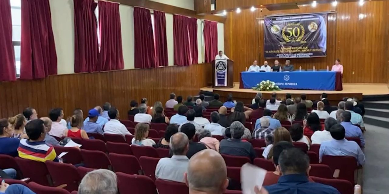 Grupo República celebra su 50 aniversario