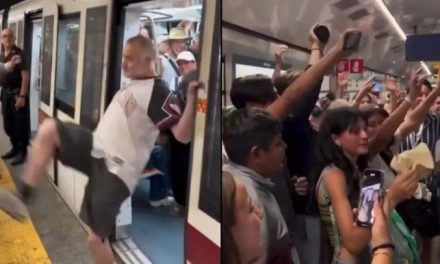 Italiano se molesta con mexicanos en el Metro de Roma y ellos le contestan con Imagine de John Lenon (video)