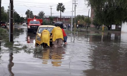 Tome precauciones: se esperan fuertes lluvias y descargas eléctricas en Coahuila