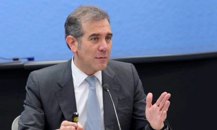 SEP retira nombre de Lorenzo Córdova de libros de sexto grado