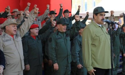Venezuela prohíbe compra de drones por 30 días ante movilizaciones de EE. UU.