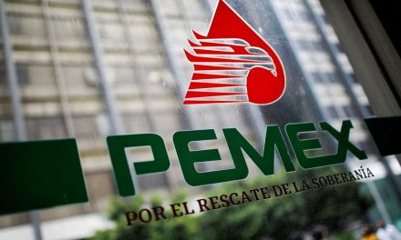 Acusan a ejecutivos mexicanos de sobornar a funcionarios de Pemex; Estados Unidos lo investiga