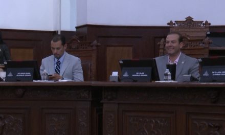 Solicitan actualización de carreras en Coahuila