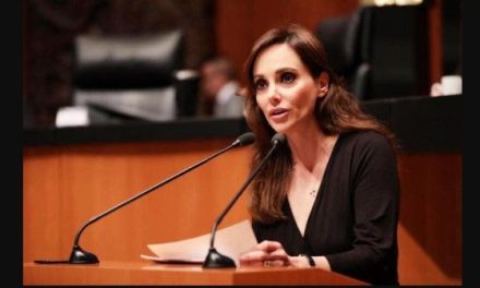 Lilly Téllez arremete contra Beatriz Gutiérrez Müller y acusa que AMLO frenó su mudanza a España