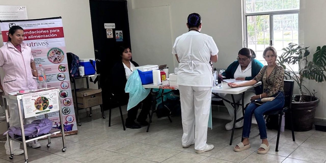 Trabajan IMSS Coahuila y UAAAN en beneficio de estudiantes