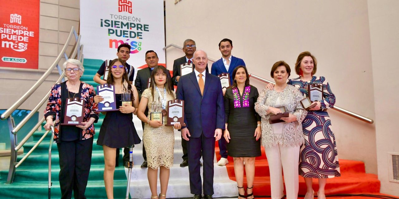 Román Cepeda reconoce a Ciudadanía Distinguida 2025