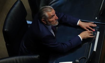 Juicio político contra Adán Augusto López deberá esperar: Comisión Jurisdiccional