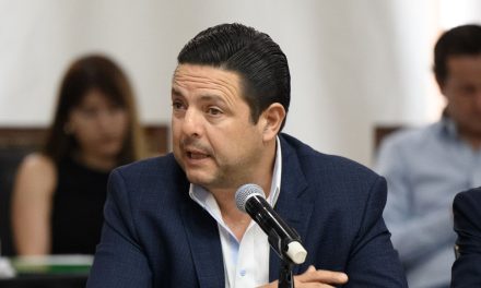 Avala empresario César Cantú programa ‘Aquí Vamos Gratis’