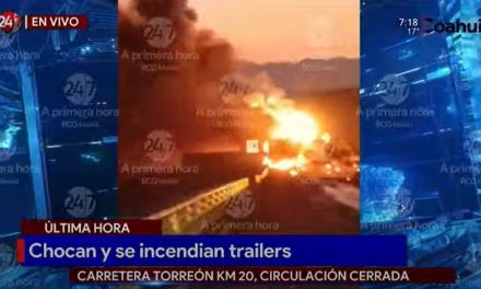 Pipa de gas se impacta contra tráiler y terminan en llamas en la carretera Saltillo-Torreón