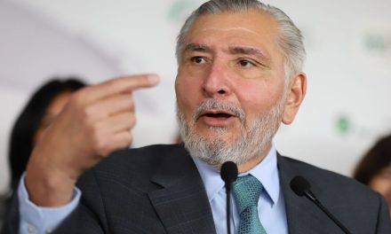 Acusan a Adán Augusto López de omisión y vínculos con presunto líder criminal de Tabasco