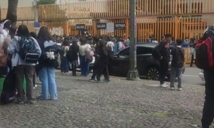 Amenaza de bomba provoca desalojo en Preparatoria 8 de la UNAM