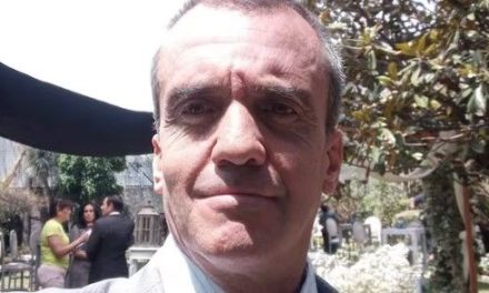 Fallece Carlos Arau, actor y comediante de ‘Vecinos’ y ‘La Rosa de Guadalupe’