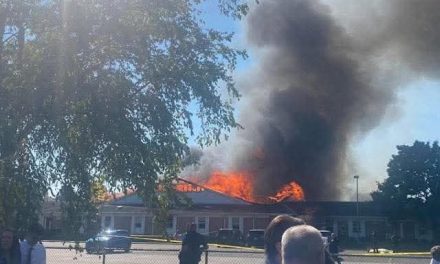Hombre comienza un tiroteo en iglesia de Michigan y es abatido