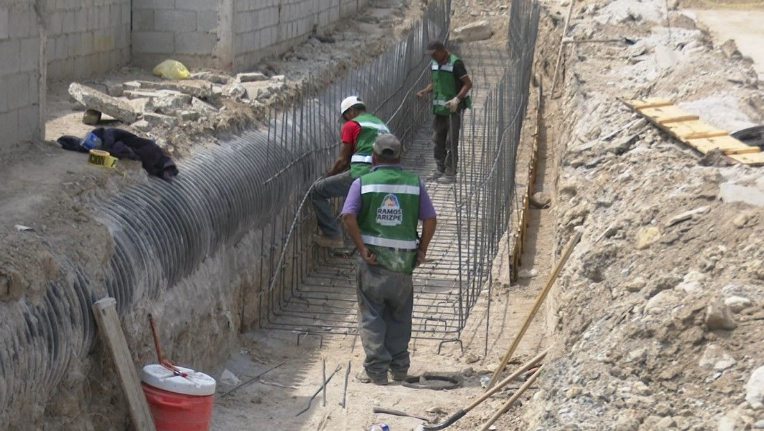 Construyen un canal pluvial, no más inundaciones en Cañadas del Mirador