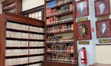 Cumple Biblioteca del Ateneo Fuente 131 años