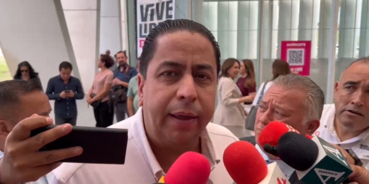 Cumplen coahuilenses con el pago de derechos de control vehicular