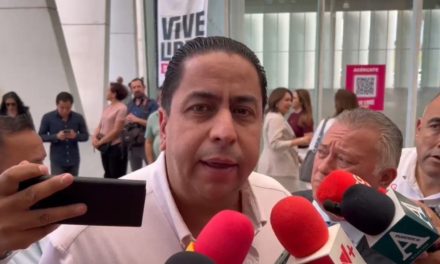 Cumplen coahuilenses con el pago de derechos de control vehicular