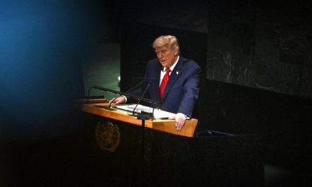 Trump acusa ‘triple sabotaje’ en la ONU tras fallas en su llegada y discurso