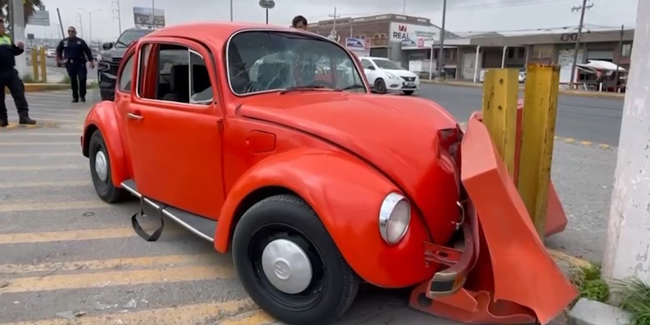 Madre e hija resultan lesionadas tras accidente en Saltillo