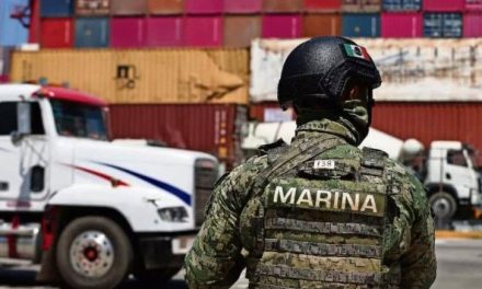 Red de huachicol fiscal en México deja un rastro de muertes entre marinos y funcionarios