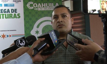 No debe politizarse el tema del transporte público, afirma el presidente de AREC