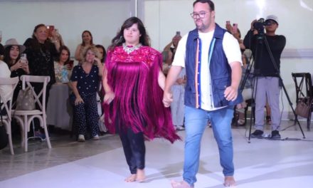 Se realiza la  pasarela ‘entre hilos y tintos’ moda e inclusión: DIF Coahuila