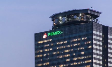 Pemex activa contratos mixtos con privados para impulsar producción petrolera