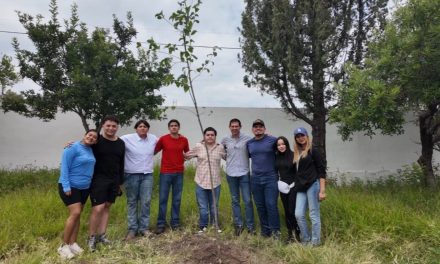 Realizan Lobos brigada de reforestación