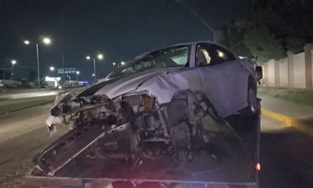 Hombre se queda dormido mientras manejaba y termina volcado en Saltillo