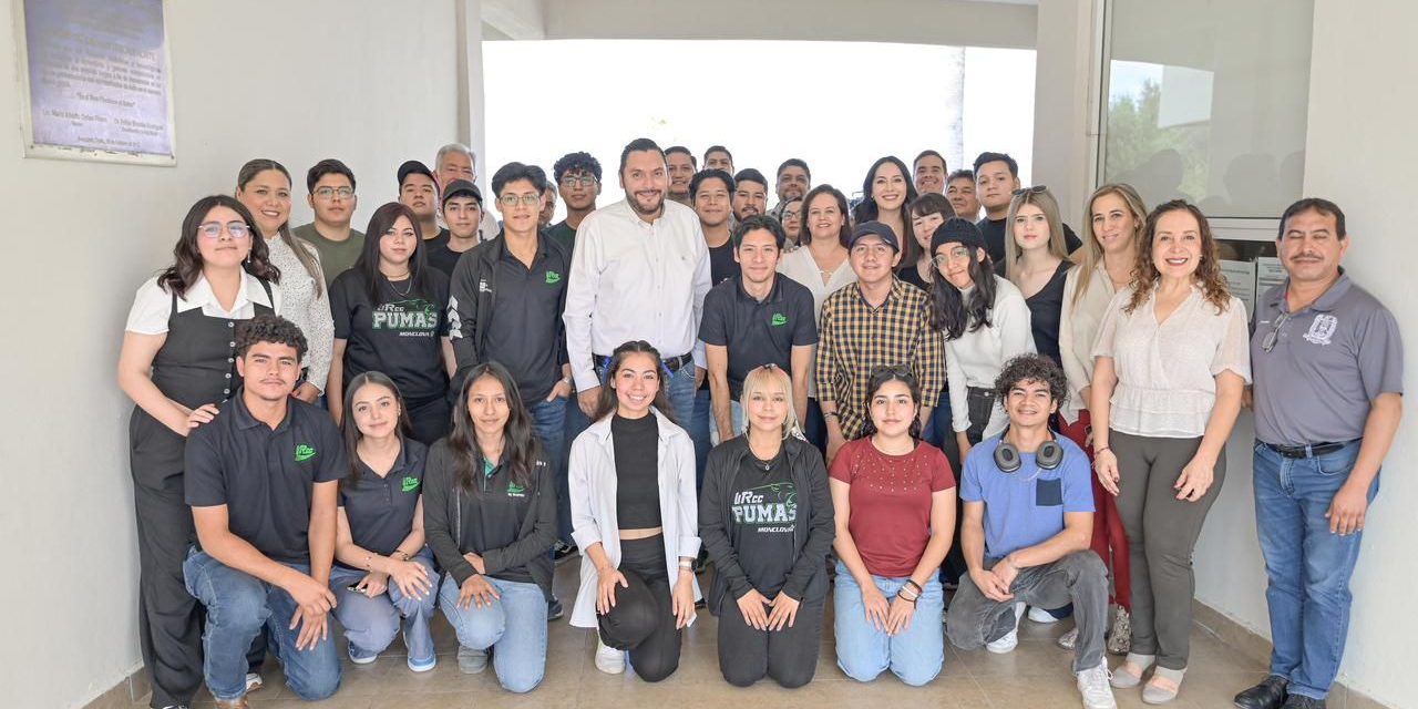 Carlos Villarreal fortalece la preparación profesional de jóvenes monclovenses