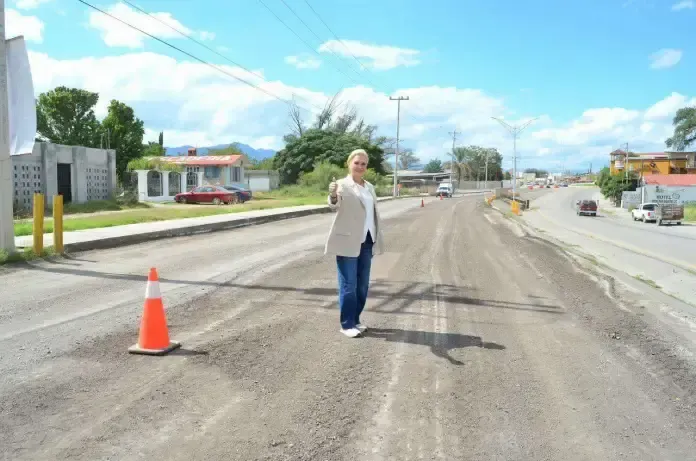 Laura Jiménez visita las obras en el bulevar Melchor Múzquiz