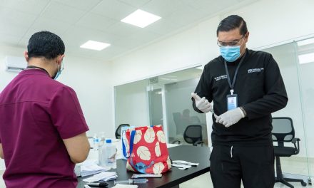 Aplican pruebas antidoping a operadores de taxi en Torreón