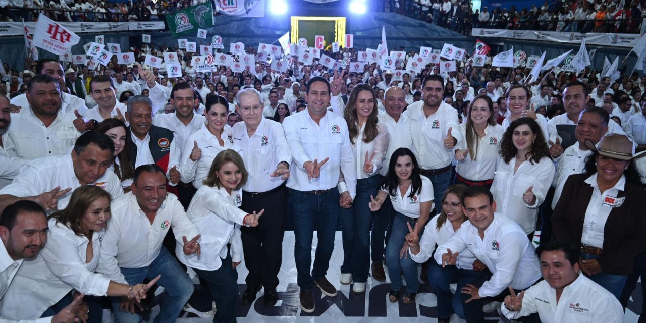 ‘Los gobiernos del PRI dan grandes resultados a Saltillo’