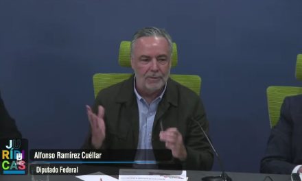 Morena impulsa revocación de mandato para 2027