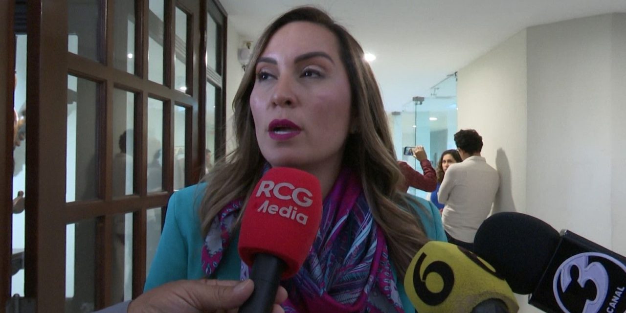 Amenazan a maestra de Monclova por exponer caso de alumno que traía droga