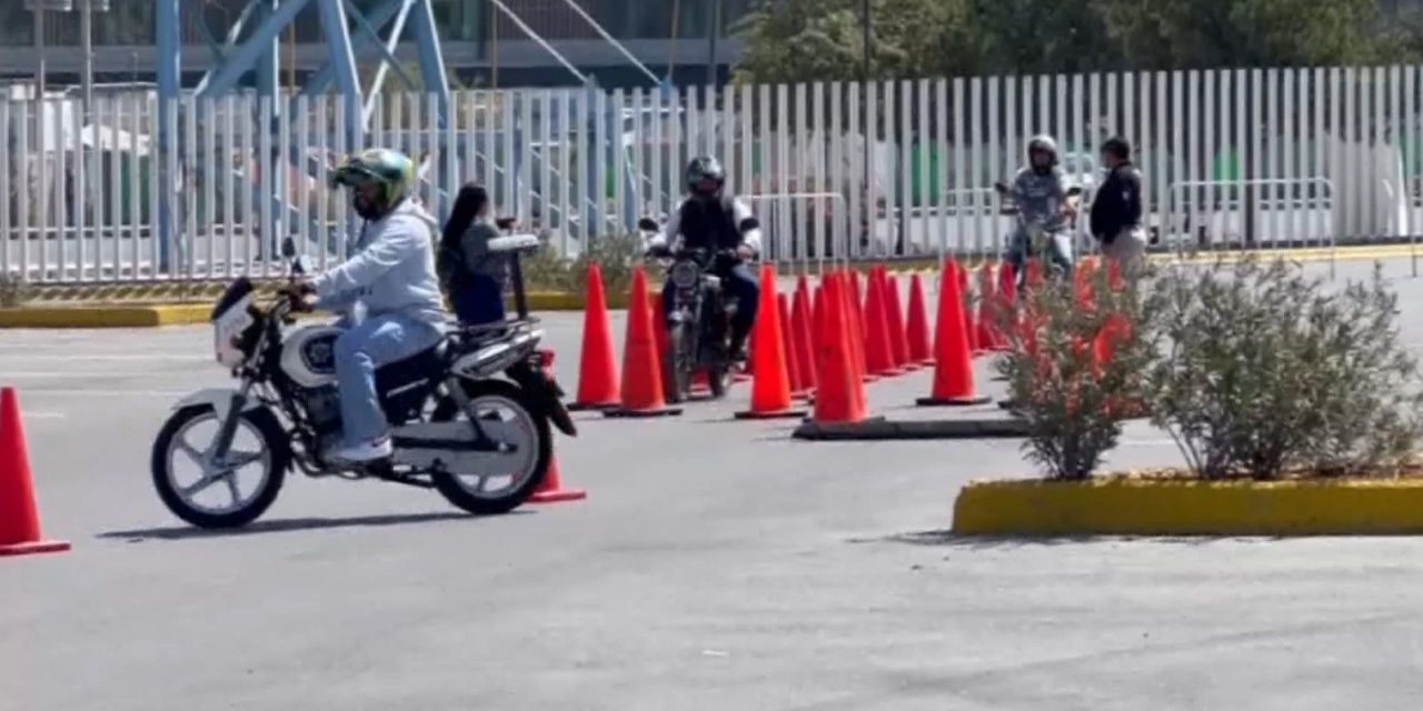 Continúan capacitando a motociclistas con el programa ‘Rueda por tu vida’