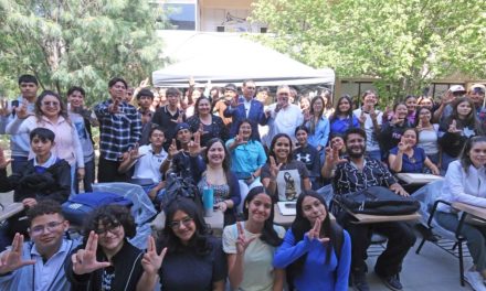 Fortalece UAdeC infraestructura educativa con entrega de mobiliario a más escuelas