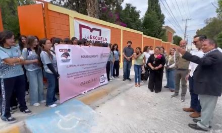 Inauguran obras del programa ‘La escuela es nuestra’ en el CETIS 48