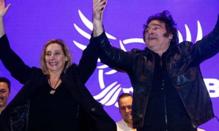 Contundente triunfo de Javier Milei en elecciones de medio término: La Libertad Avanza se consolida en el Congreso