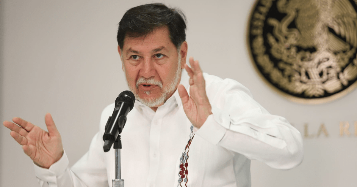 Fernández Noroña pide licencia en el Senado… para ir a Palestina