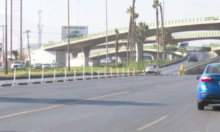 Para evitar más accidentes retiran boyas poncha llantas en el Distribuidor Vial Nazario