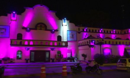 Todos unidos contra el cáncer de mama en Ramos Arizpe