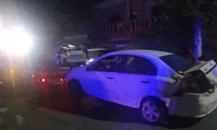 Tres detenidos tras persecución y choque en Saltillo
