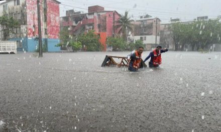 Gran parte de México bajo el agua; suman 37 muertos por lluvias en cuatro estados