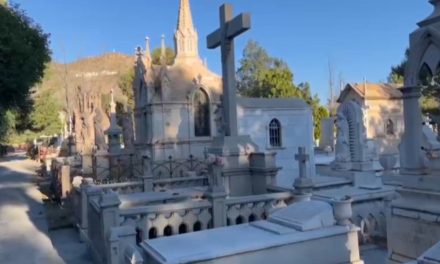 Ya listos los panteones de Saltillo para recibir a la gente por día de muertos