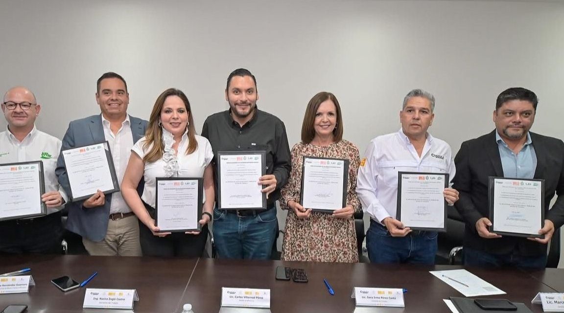 Carlos Villarreal fortalece la preparación laboral en Monclova