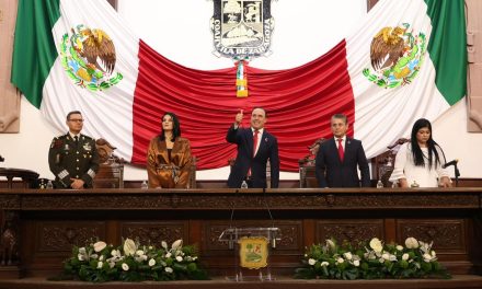 Manolo Jiménez entrega su Segundo Informe de Resultados ante el Congreso
